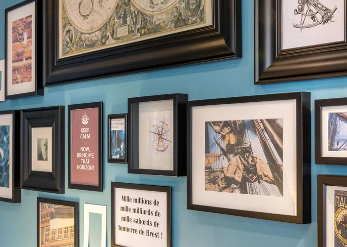 Western Riviera Ξενοδοχείο 4*