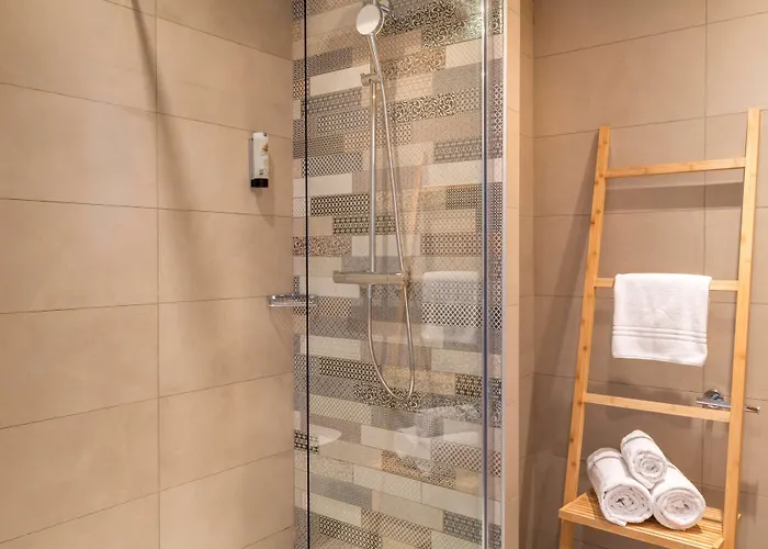 Western Riviera Αντίμπ