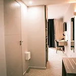 Western Riviera 호텔 4*