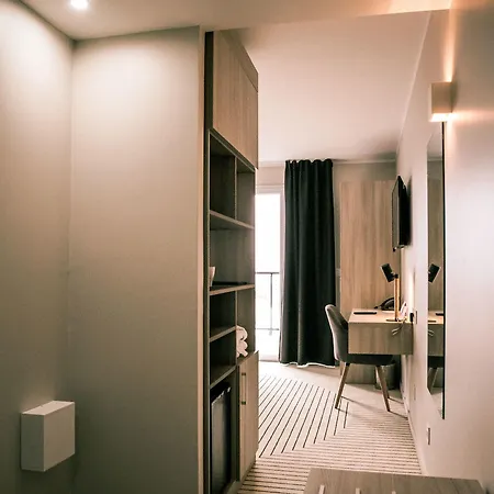 Szálloda Western Riviera 4*