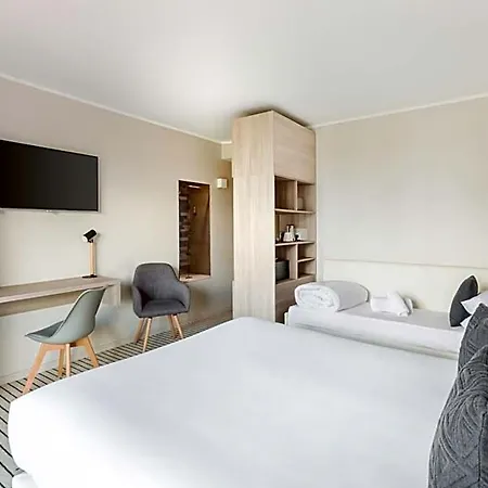 Western Riviera Hotel 4*