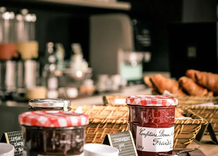 Western Riviera Отель 4*