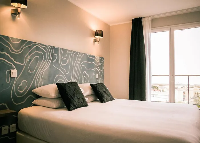 Western Riviera Hotel